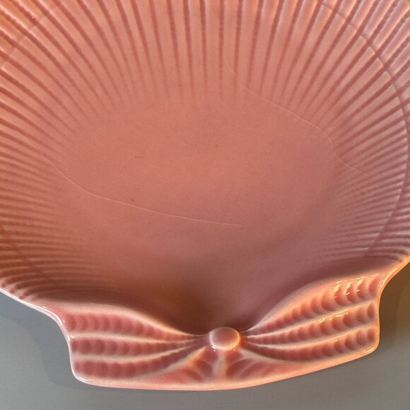 Vintage Pink Shell Shaped Soap, Jewelry or Trinket Dish - Picture 8 of 13